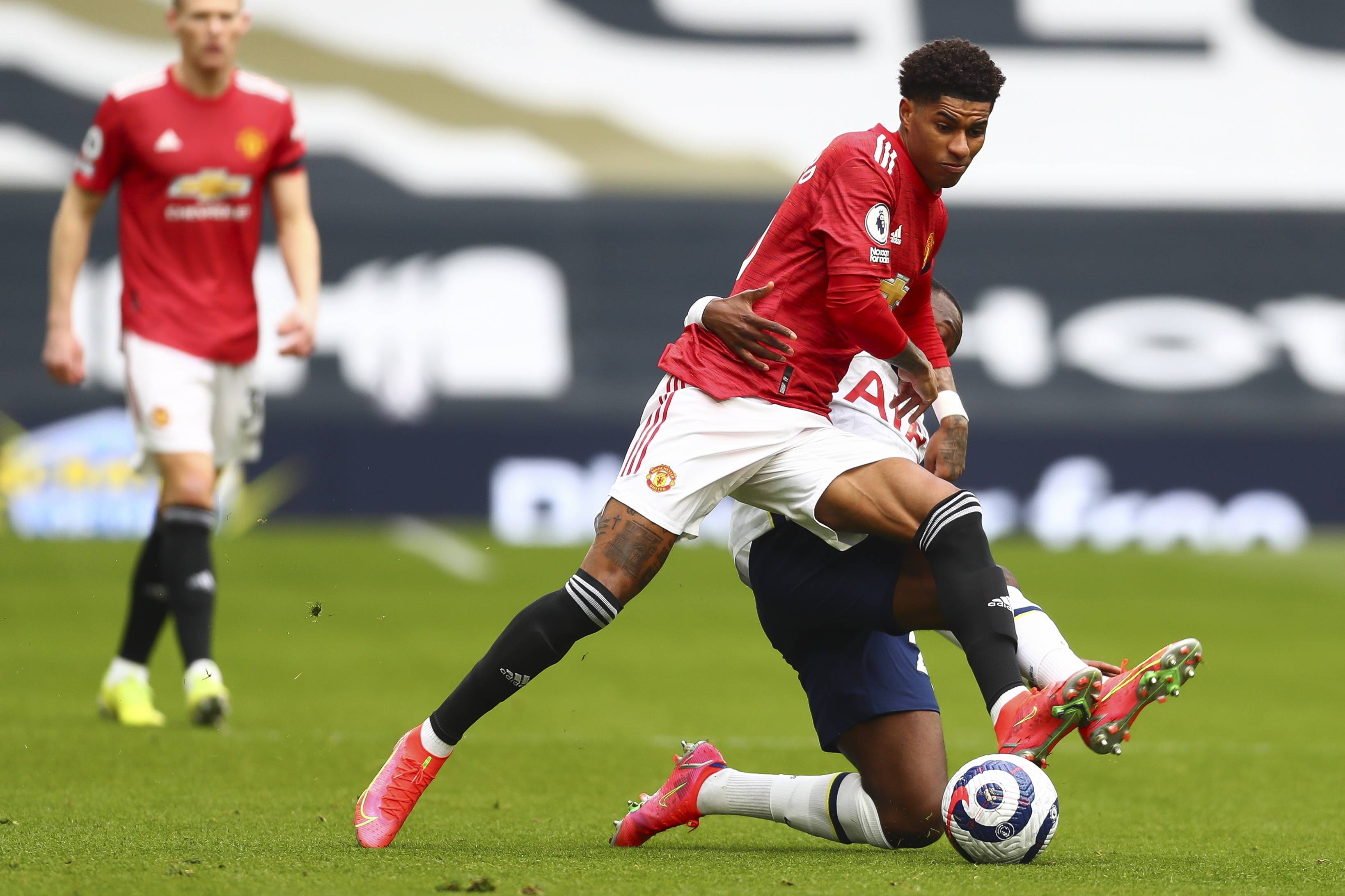 他的速度和 他的速度和